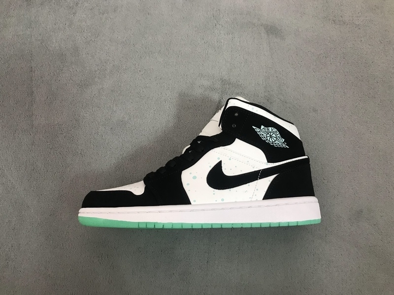 OG Jordan 1 Mid White Black Teal Tint (GS)