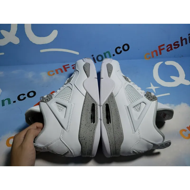 OG Jordan 4 Retro White Oreo (2021) CT8527-100