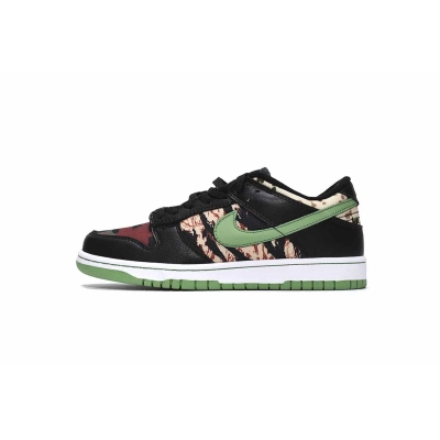 OG SB Dunk Low Black CamouFlage 01
