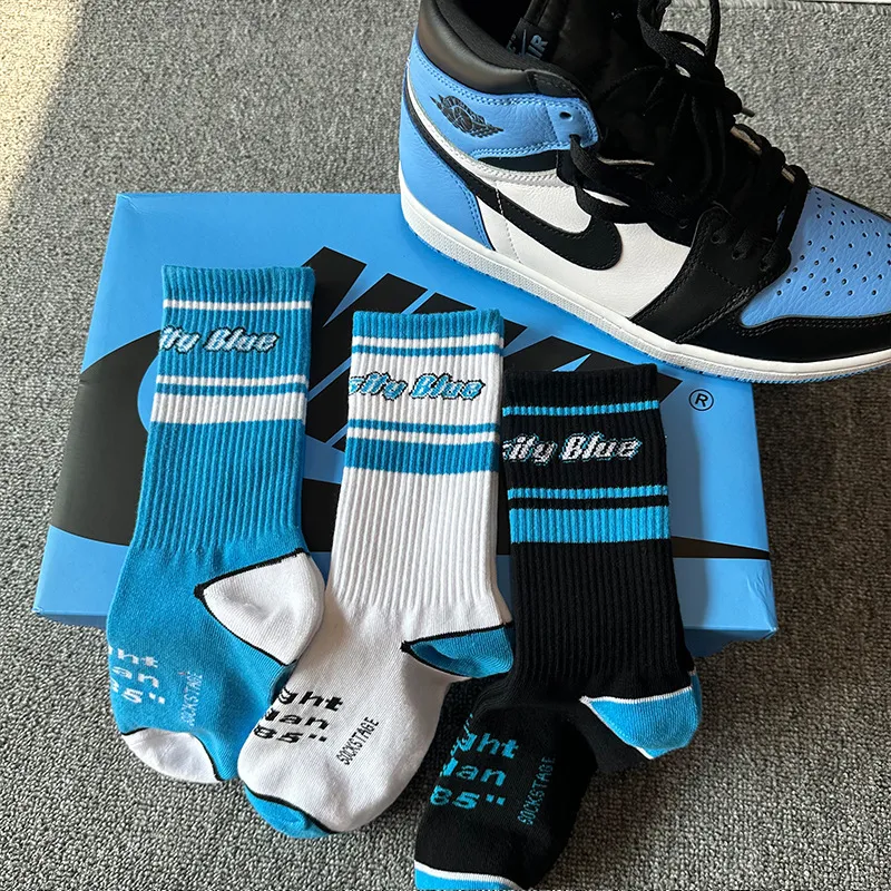 Sock - only one pair