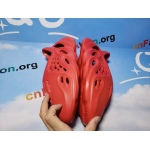 OG Yeezy Foam RNNR Vermillion,GW3355 