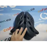 OG Yeezy Foam RNNR Onyx,HP8739