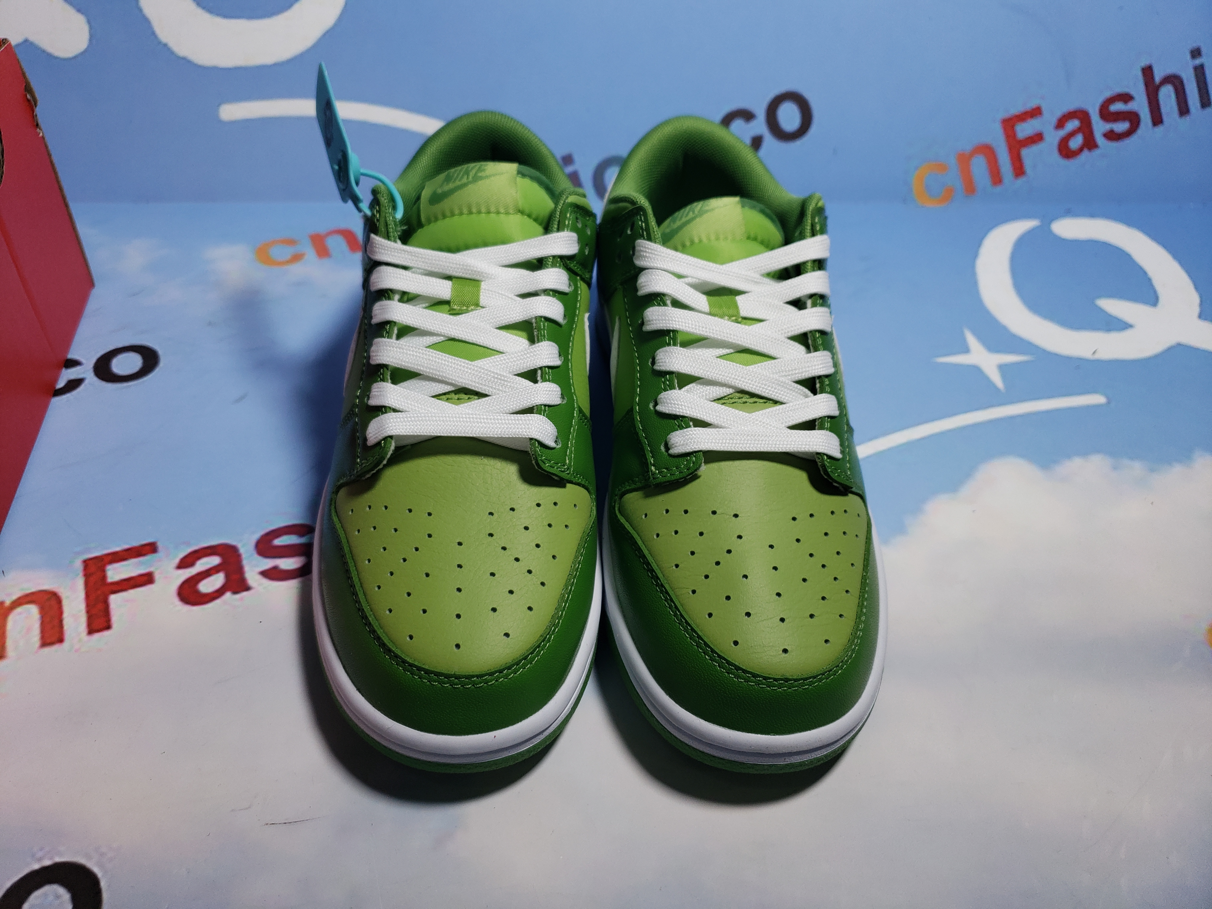 OG Dunk Low Chlorophyll ,DJ6188-300