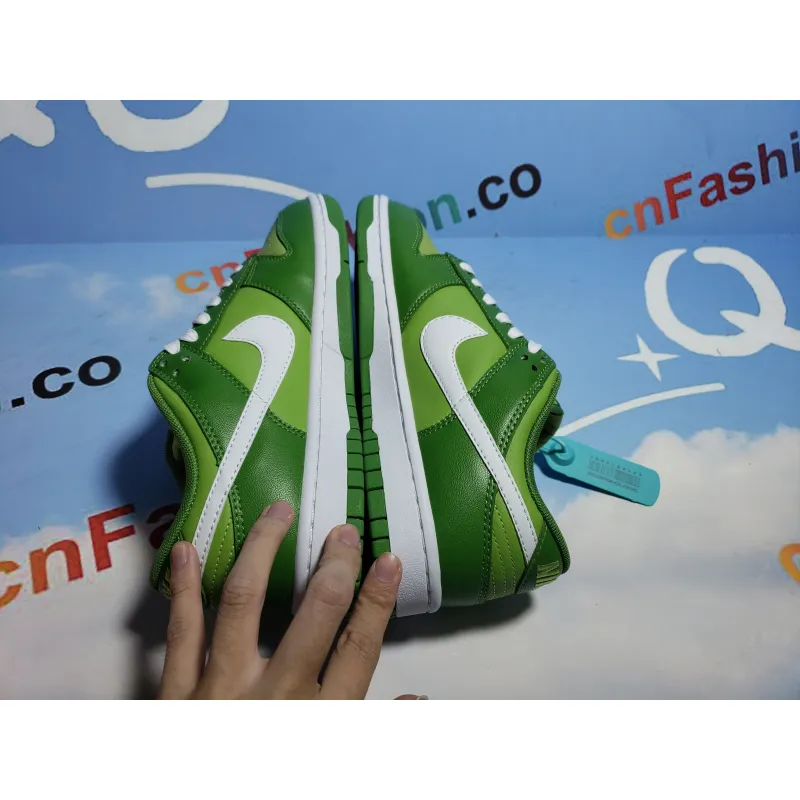 OG Dunk Low Chlorophyll ,DJ6188-300