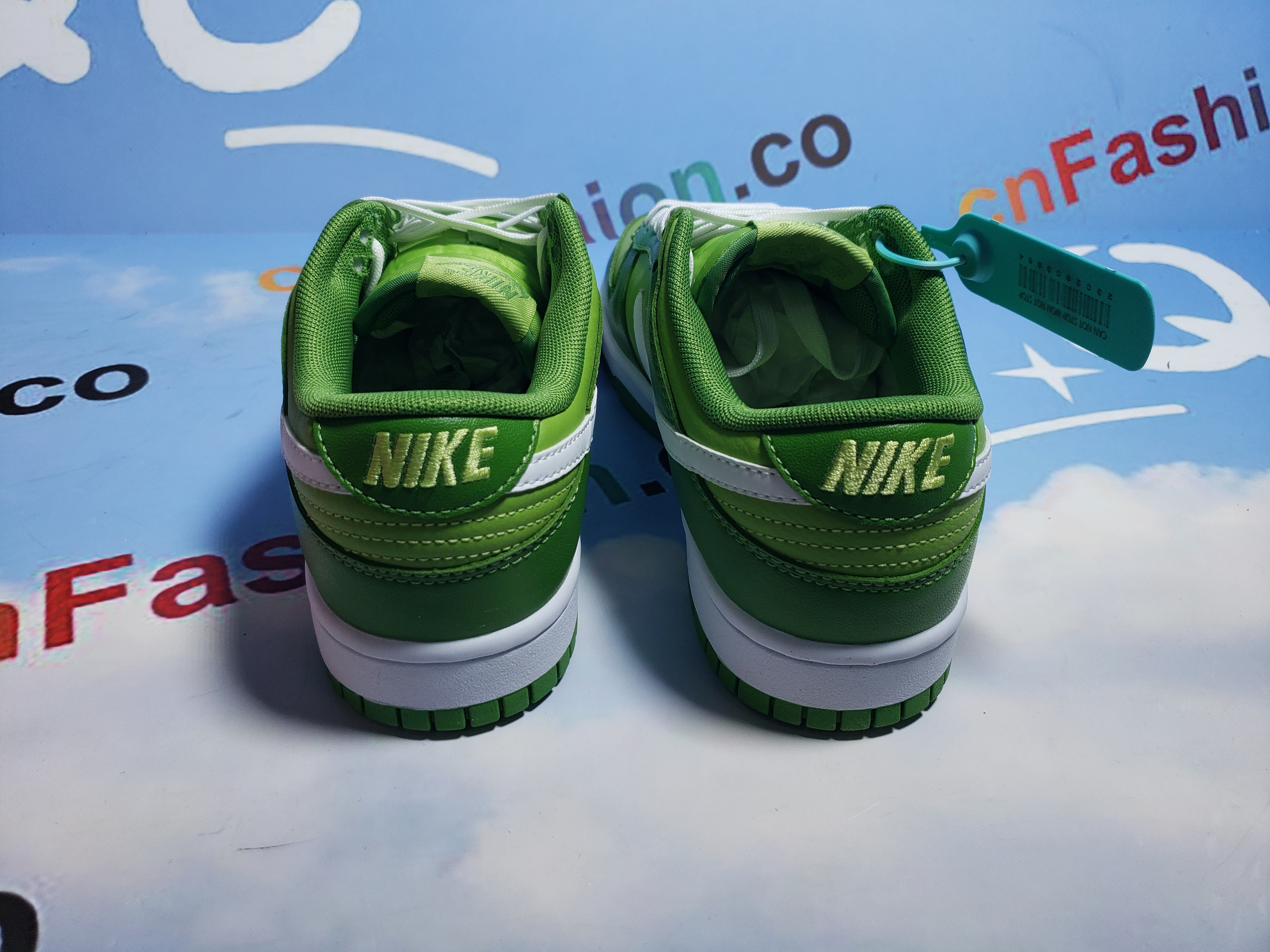 OG Dunk Low Chlorophyll ,DJ6188-300