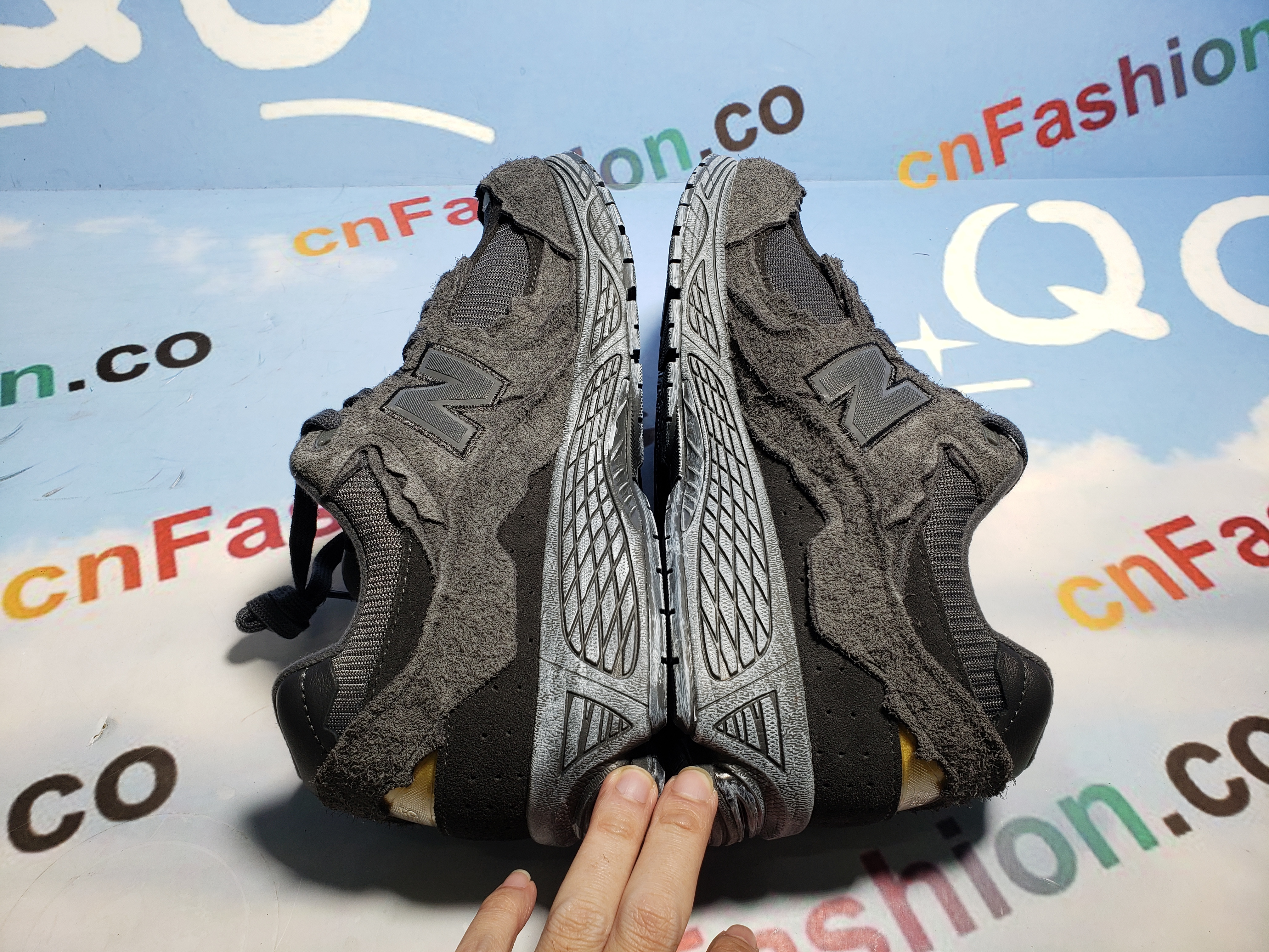 PKGoden New Balance 2002R Phantom Black,M2002RDB