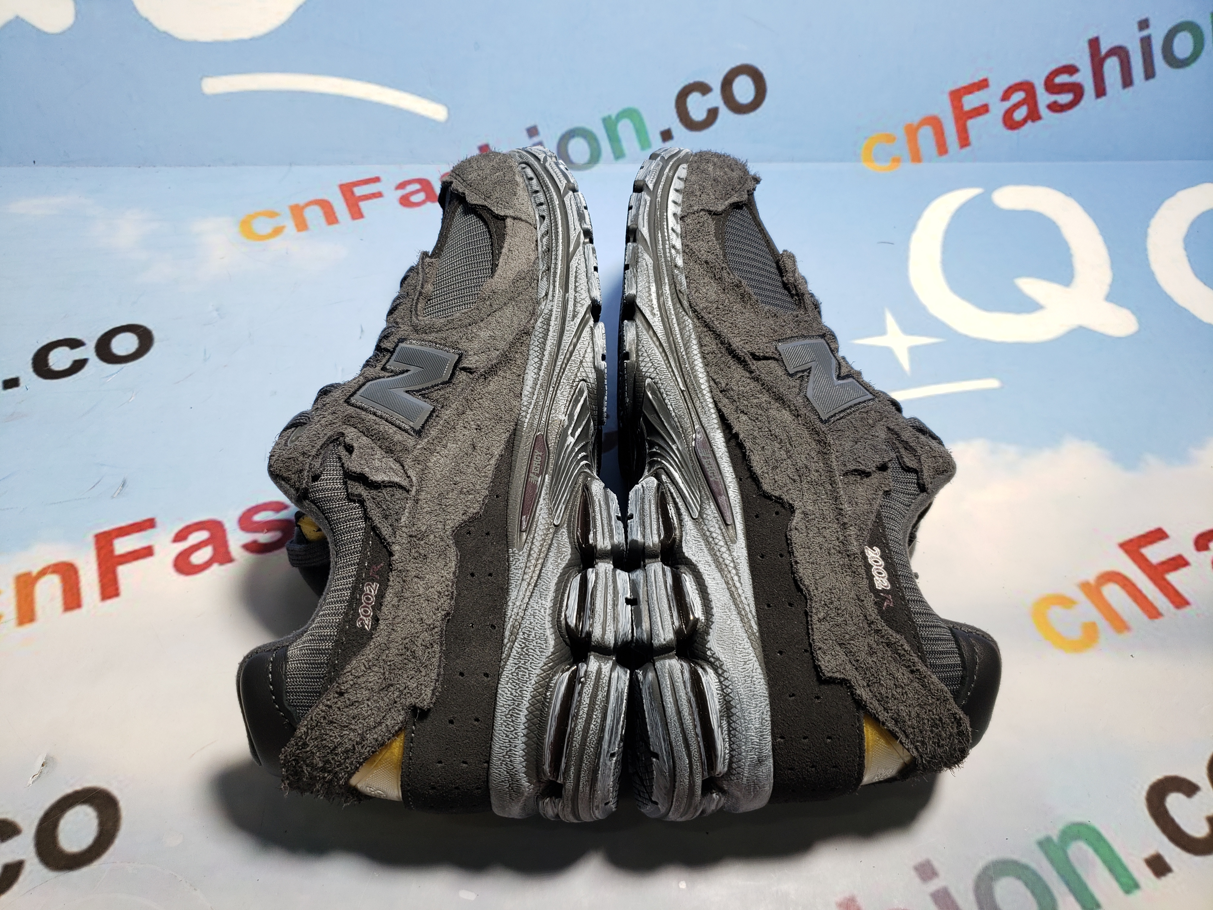 PKGoden New Balance 2002R Phantom Black,M2002RDB