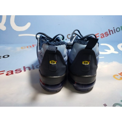 OG Air VaporMax Plus Hyper Blue 02