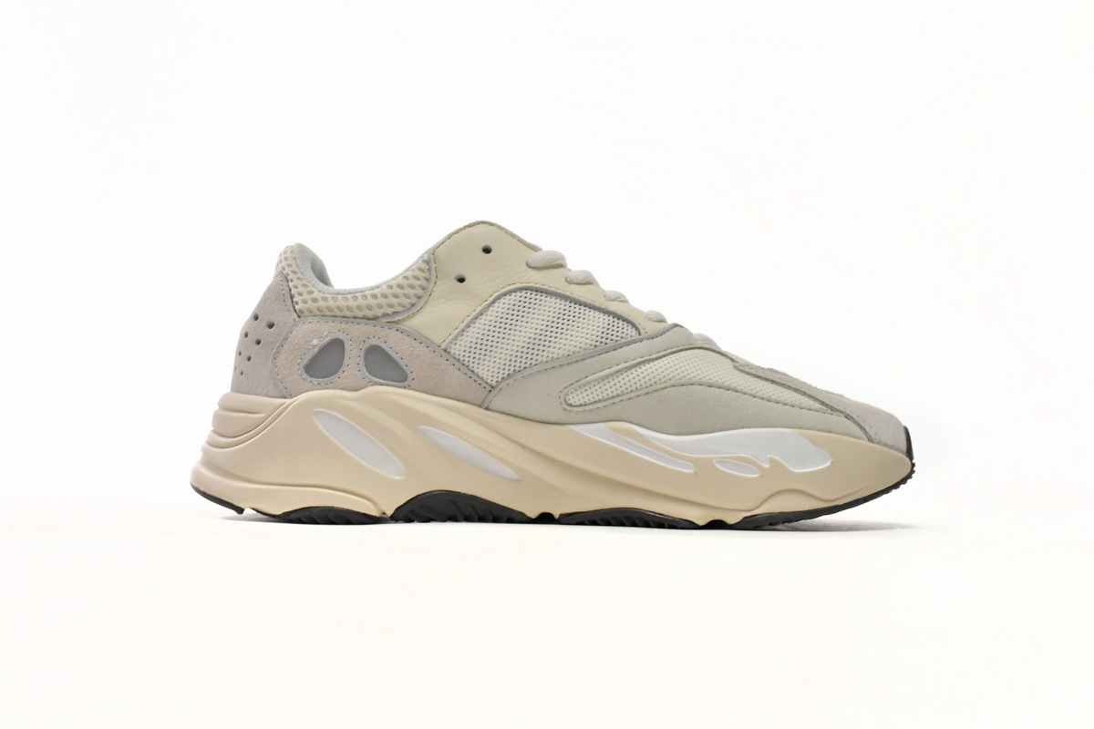 BMLin Yeezy Boost 700 Analog,EG7596