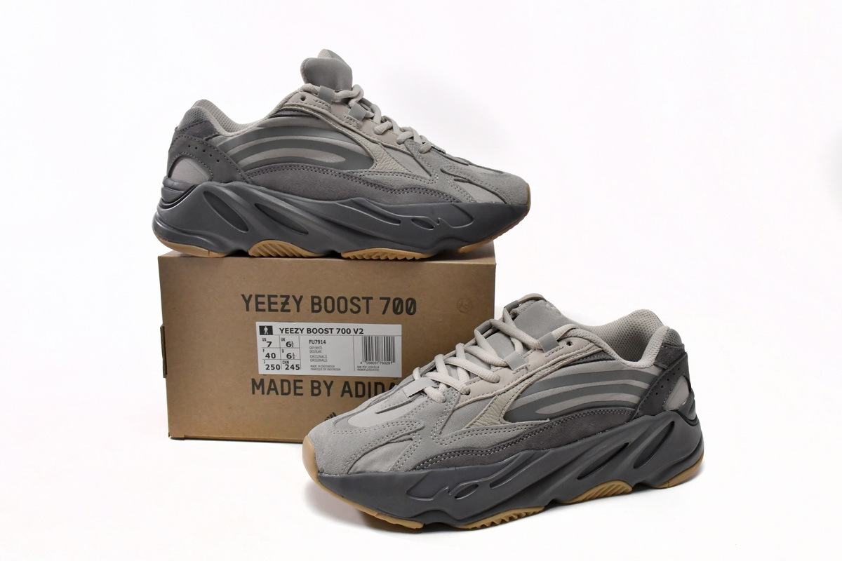 BMLin Yeezy Boost 700 V2 Tephra,FU7914