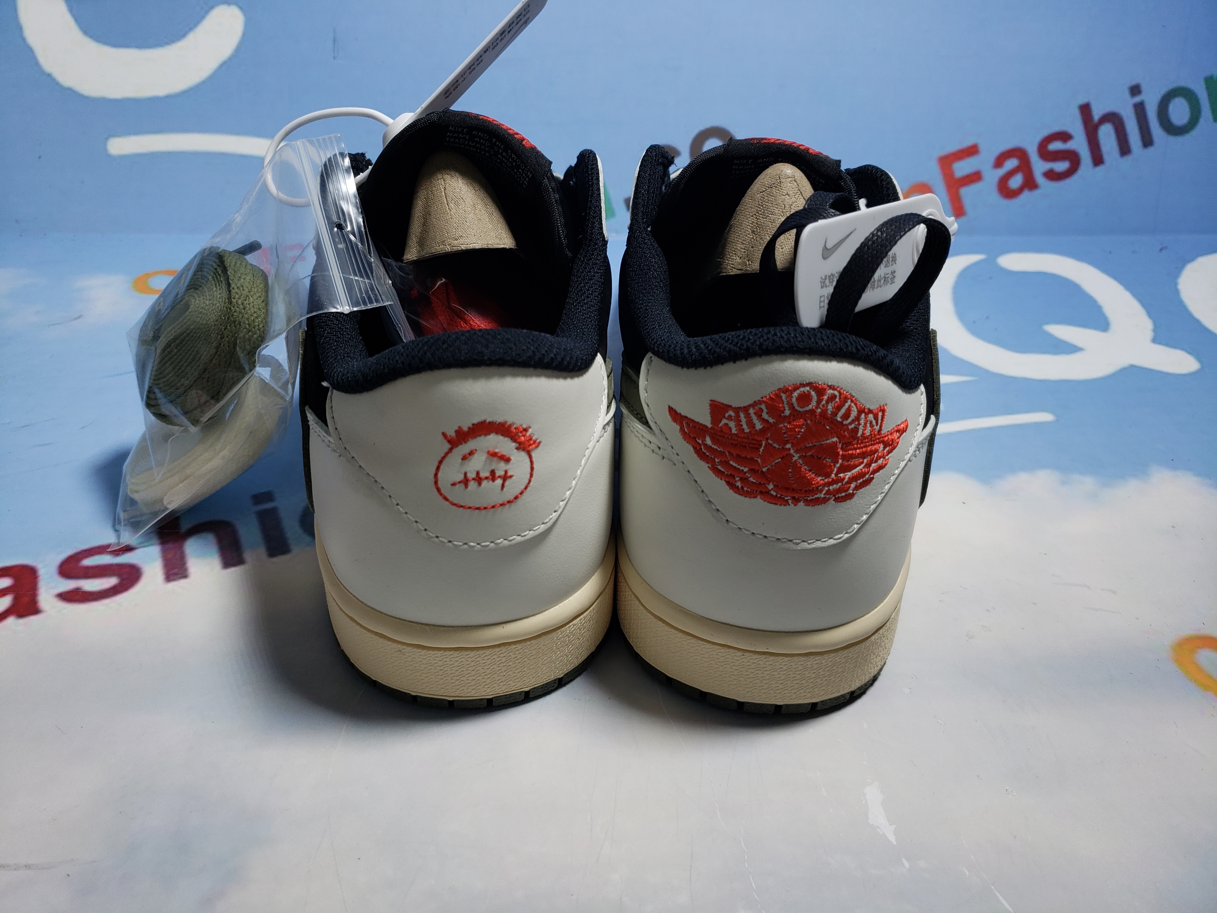 PKGoden Jordan 1 Retro Low OG SP Travis Scott women's Olive DZ4137-106