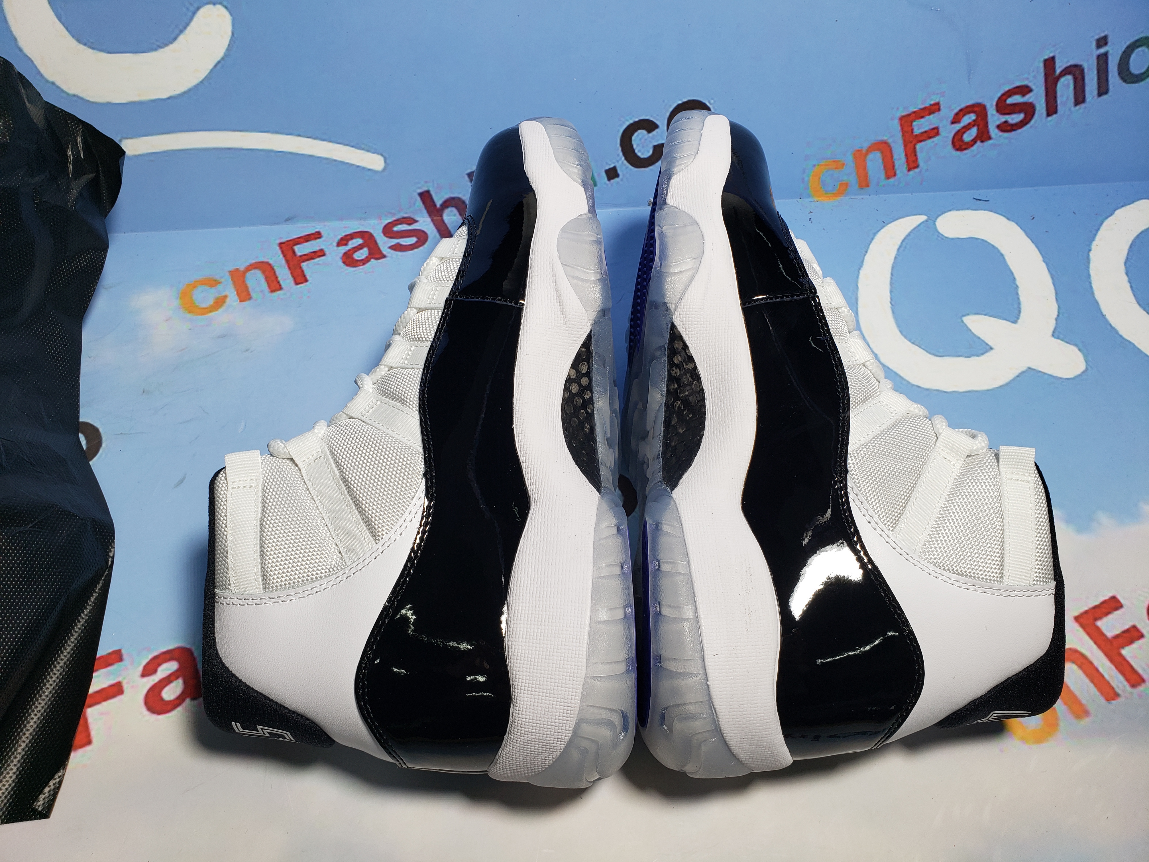PKGoden Jordan 11 Retro Concord (2018) 378037-100