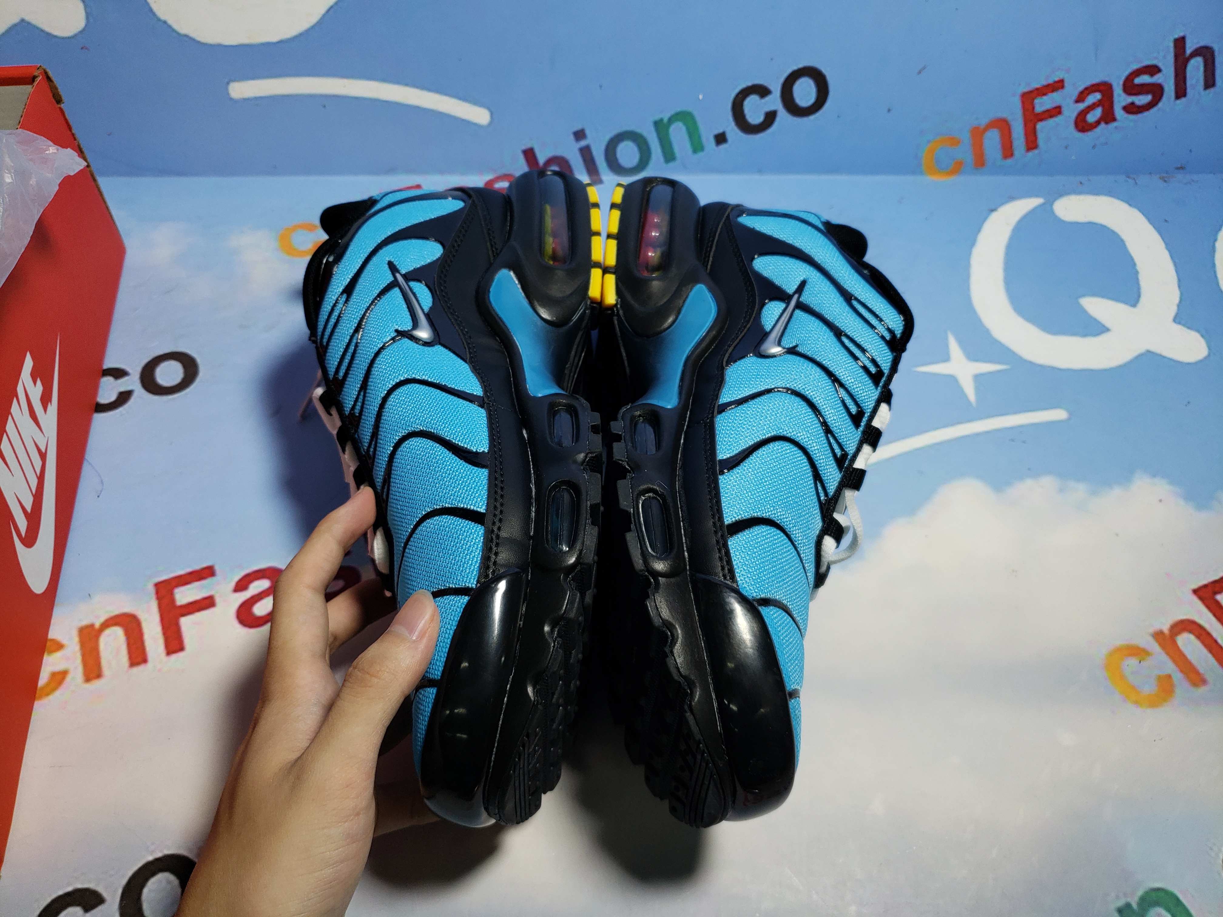 OG Air Max Plus Aqua Blue  CV8838-400