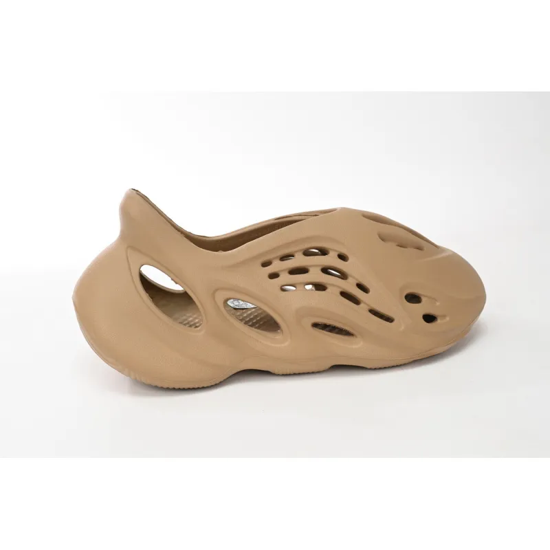 OG Yeezy Foam Runner Desert light brown,GV6842