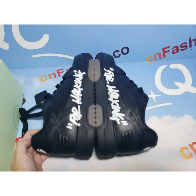 PKGoden OFF-WHITE Out Of Office Black,OMIA18 9S21LEA00 41001