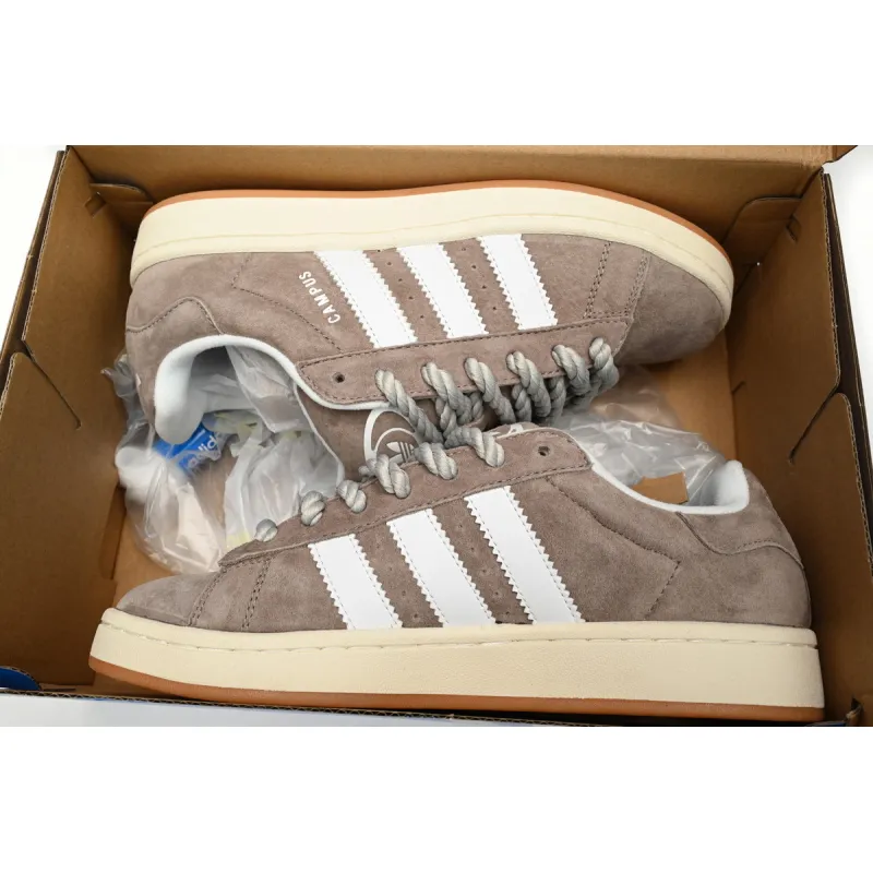 OG ad Campus 00s White Brown