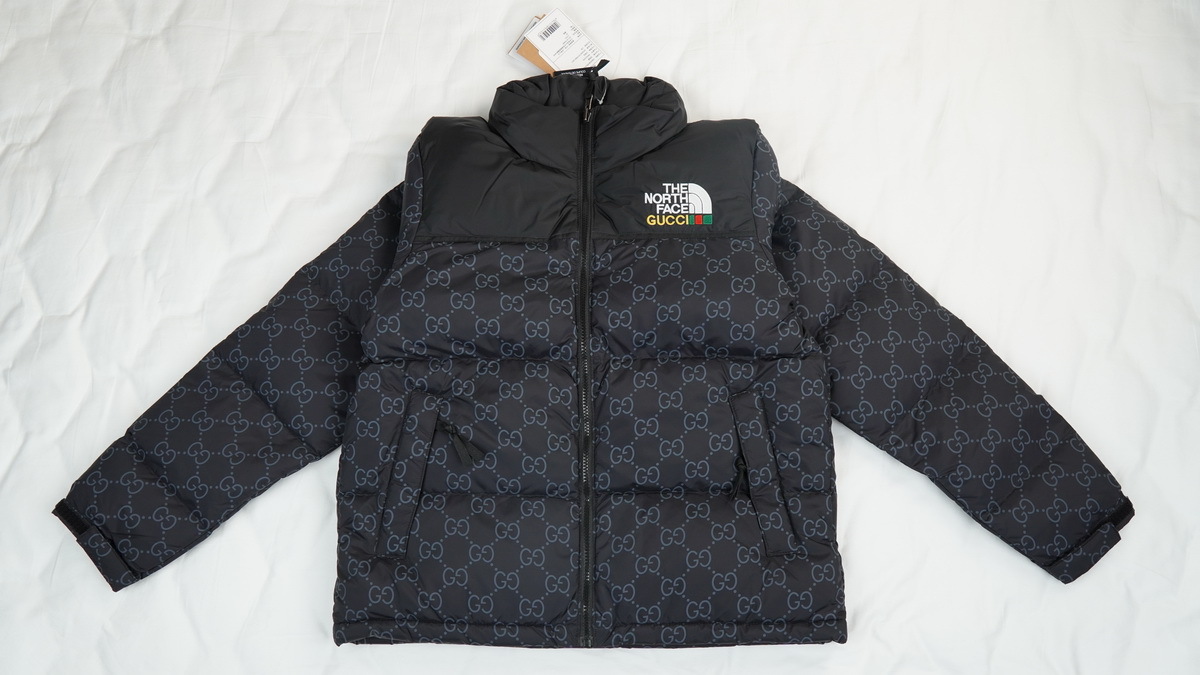 Limited time discount of $10 - The North Face Splicing White And Black Zebra