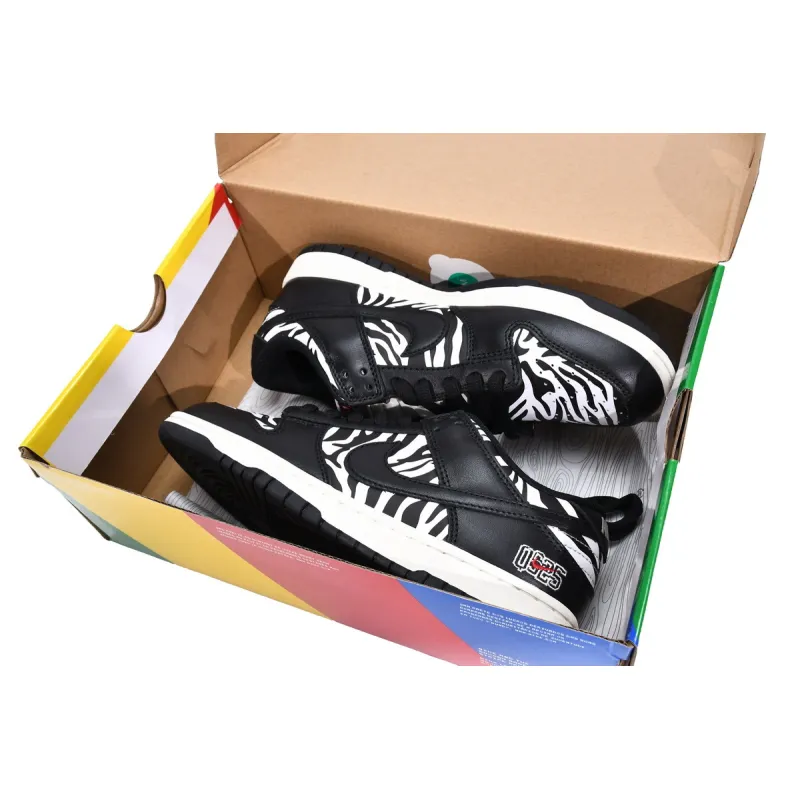 OG SB Dunk Low OG QS Quartersnacks Zebra,DM3510-001