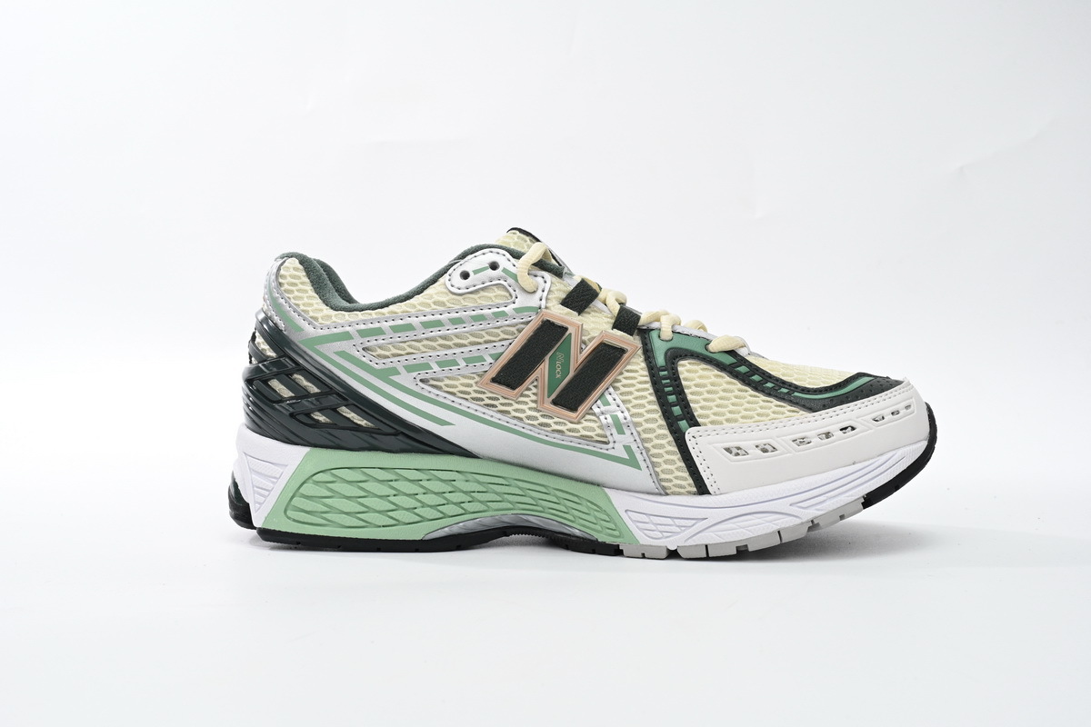 OG New Balance White Green,M1906RL1