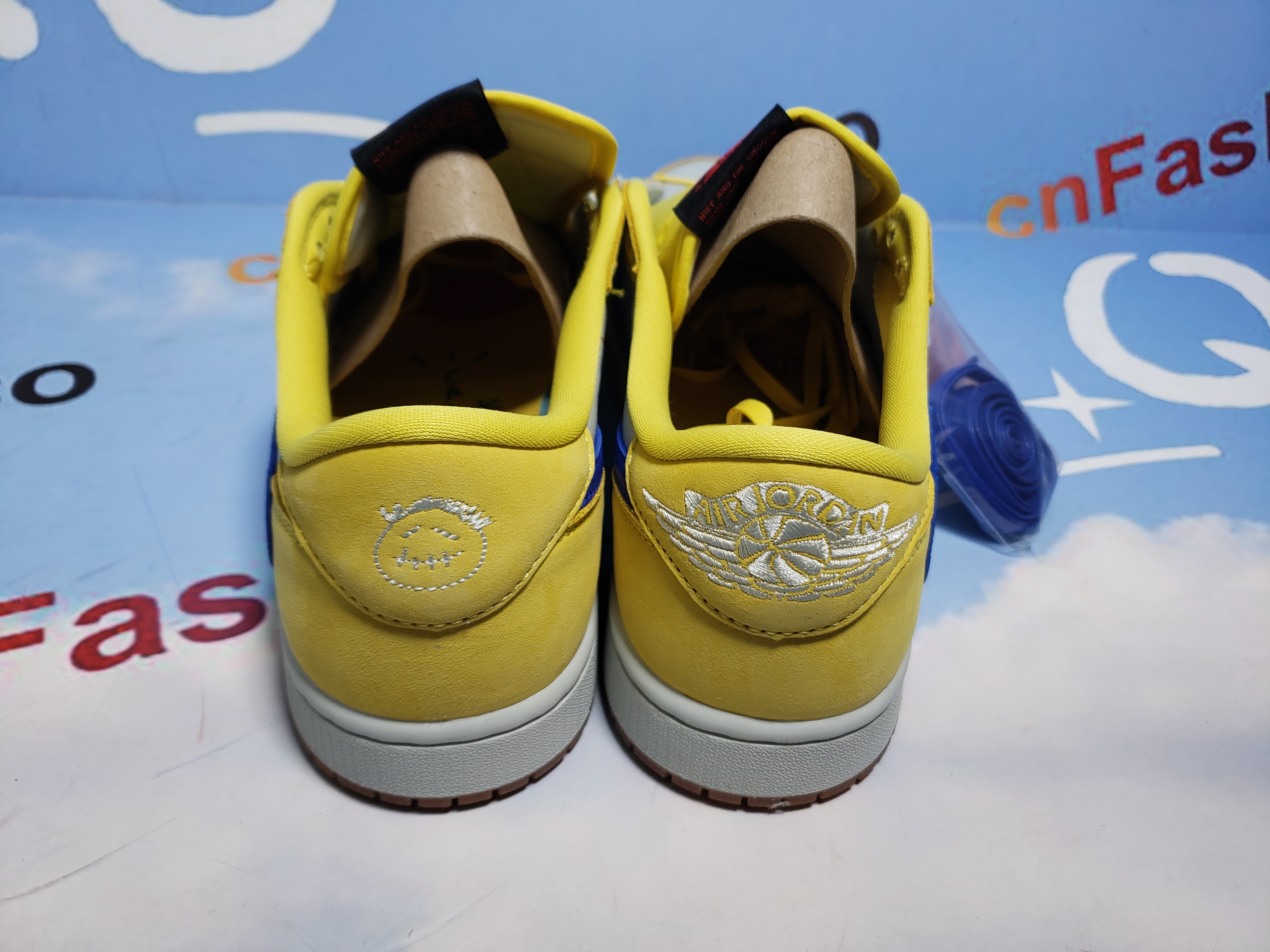 PKGoden Jordan 1 Retro Low OG SP Travis Scott Canary, DZ4137-700