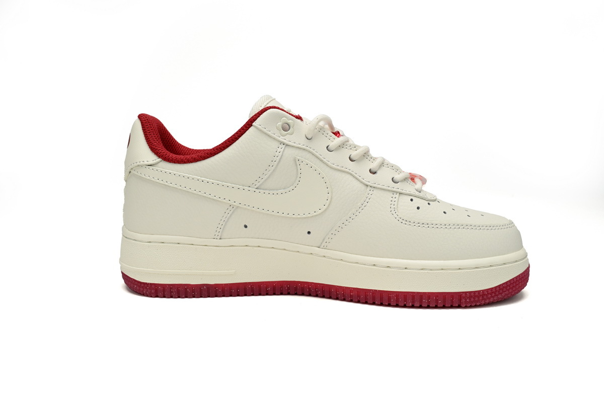 OG Air Force 1 Low '07 SE PRM Valentine's Day (2024),FZ5068-161