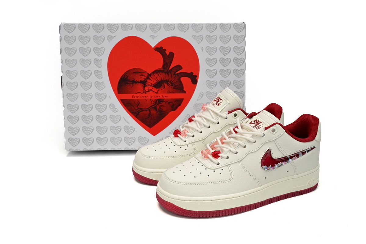 OG Air Force 1 Low '07 SE PRM Valentine's Day (2024),FZ5068-161