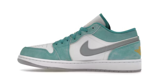 OG Jordan 1 Low SE New Emerald DN3705-301