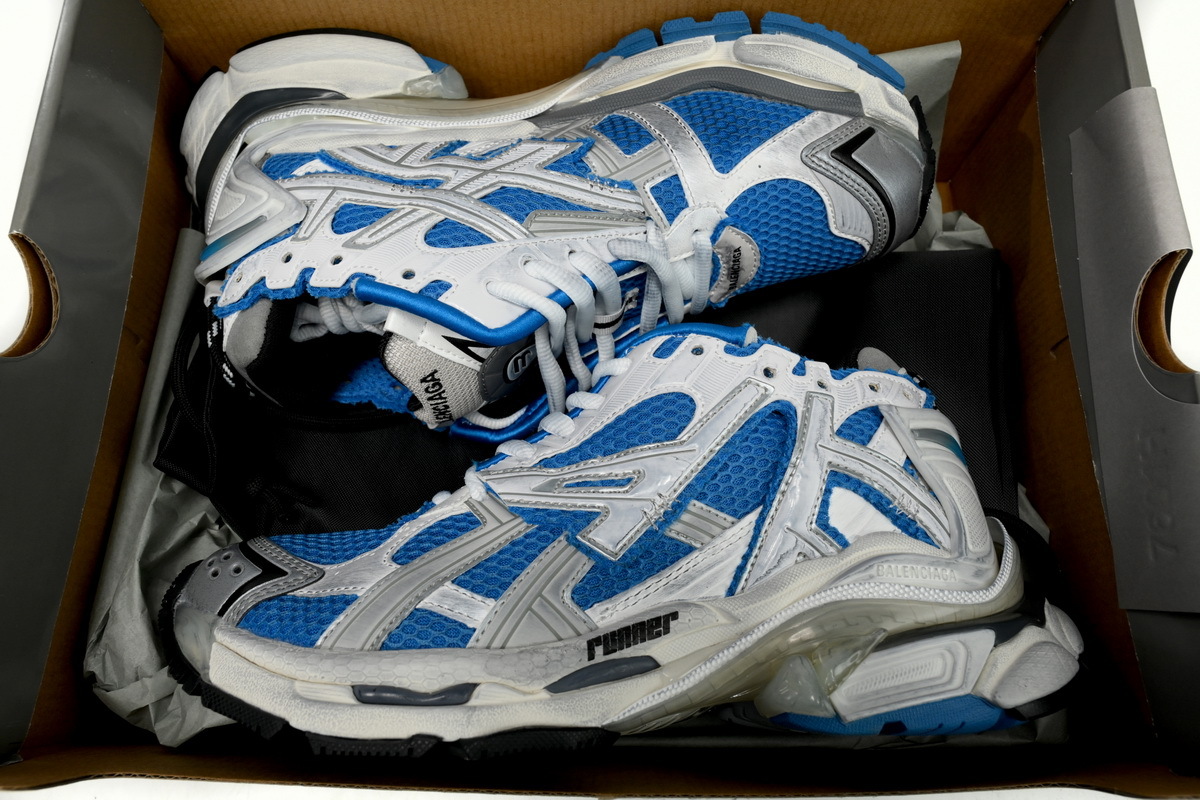 PKGoden Balenciaga 7th Runner White Blue 677402W3RB34912