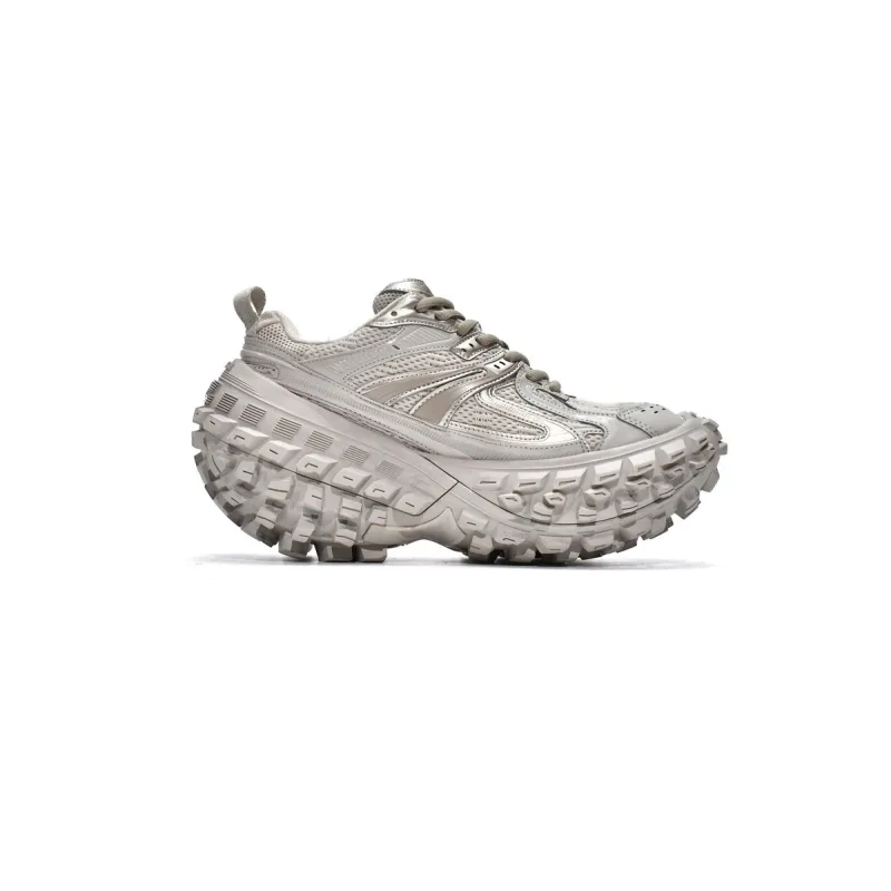 PKGoden Balenciaga Defender Beige 685611 W2RA6 9700