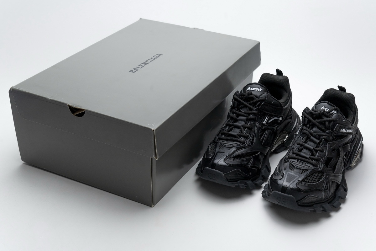 PKGoden Balenciaga 4th Track 2 Sneaker Black 570391 W2GN1 1000