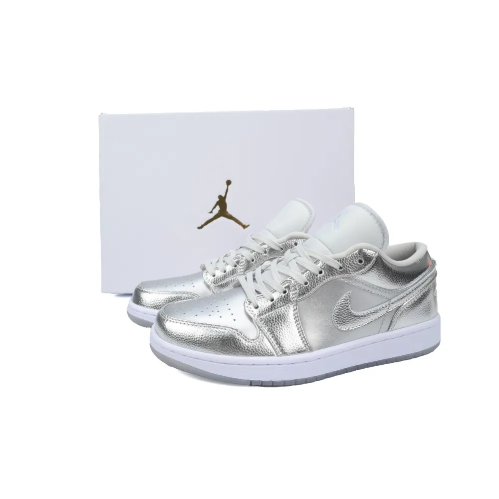 Special Sale Jordan 1 Low WMNS Metallic Silver FN5030-001