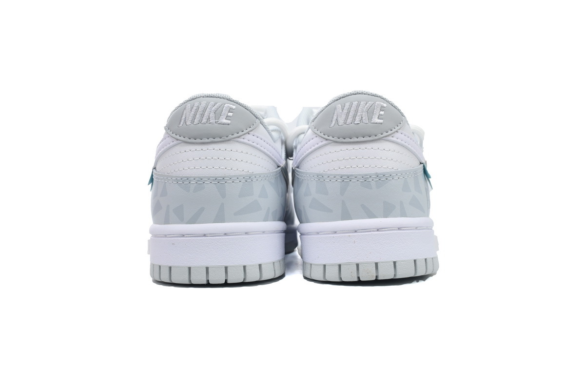 OG Dunk Low Pure Platinum Rose Whisper HF0730-160