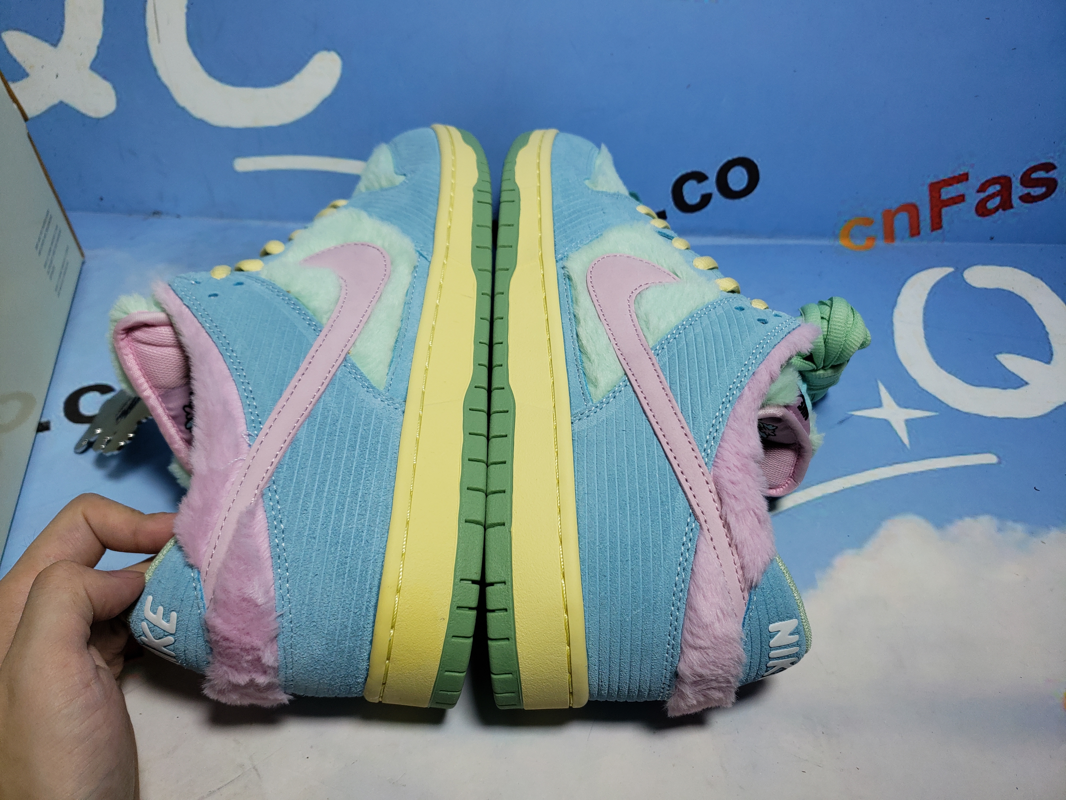 PKGoden Verdy x Dunk Low SB Visty FN6040-400