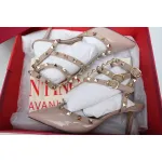 Valentino Garavani Rockstud Off White
