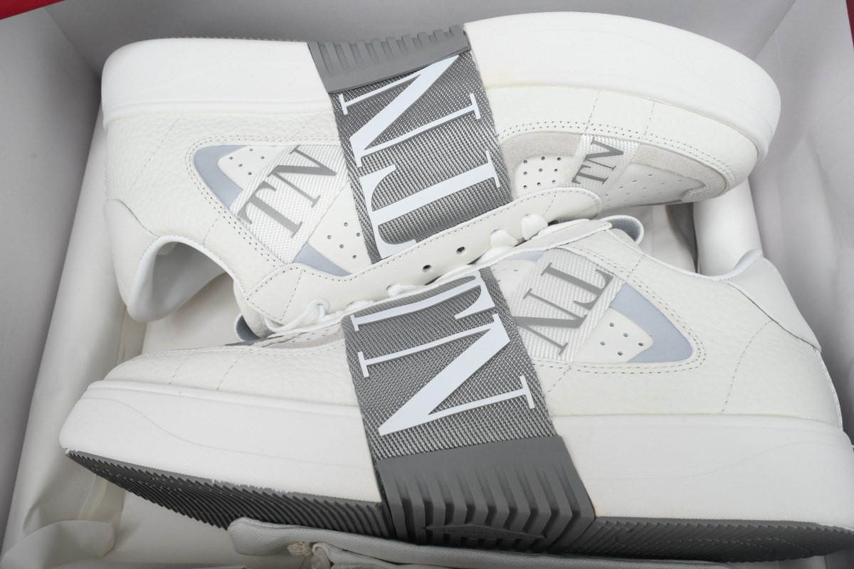 Valentino Garavani VL7N Low Sneakers White Grey