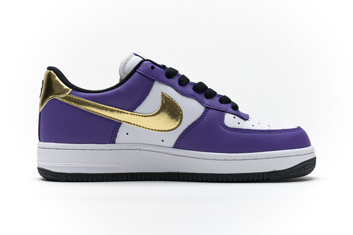 OG Air Force 1 Low Manba