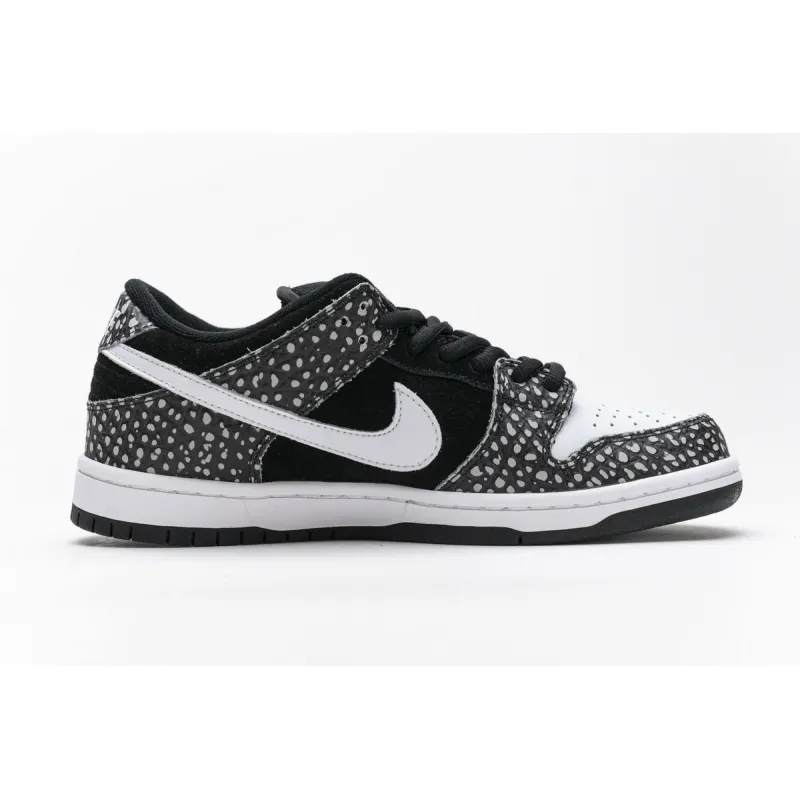 OG SB Dunk Low Pro ISO Black White
