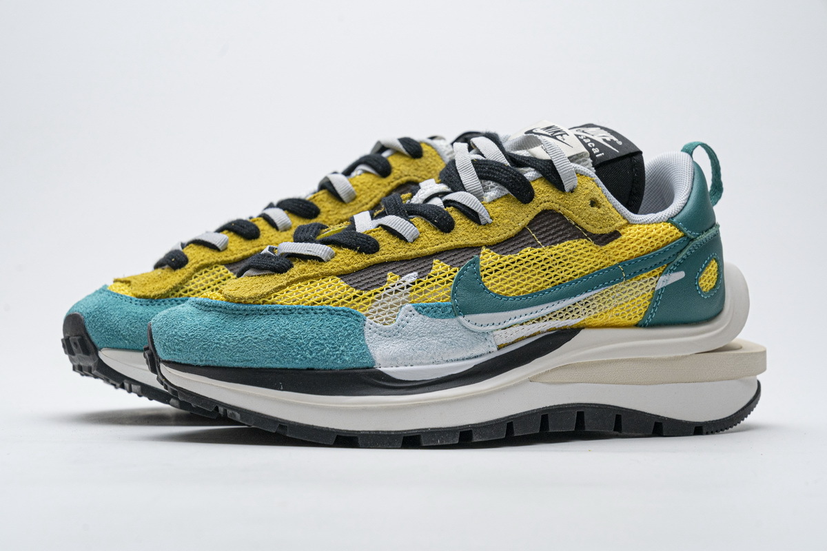 PKGoden Sacai x Pegasua Vaporfly Villain Yellow Green