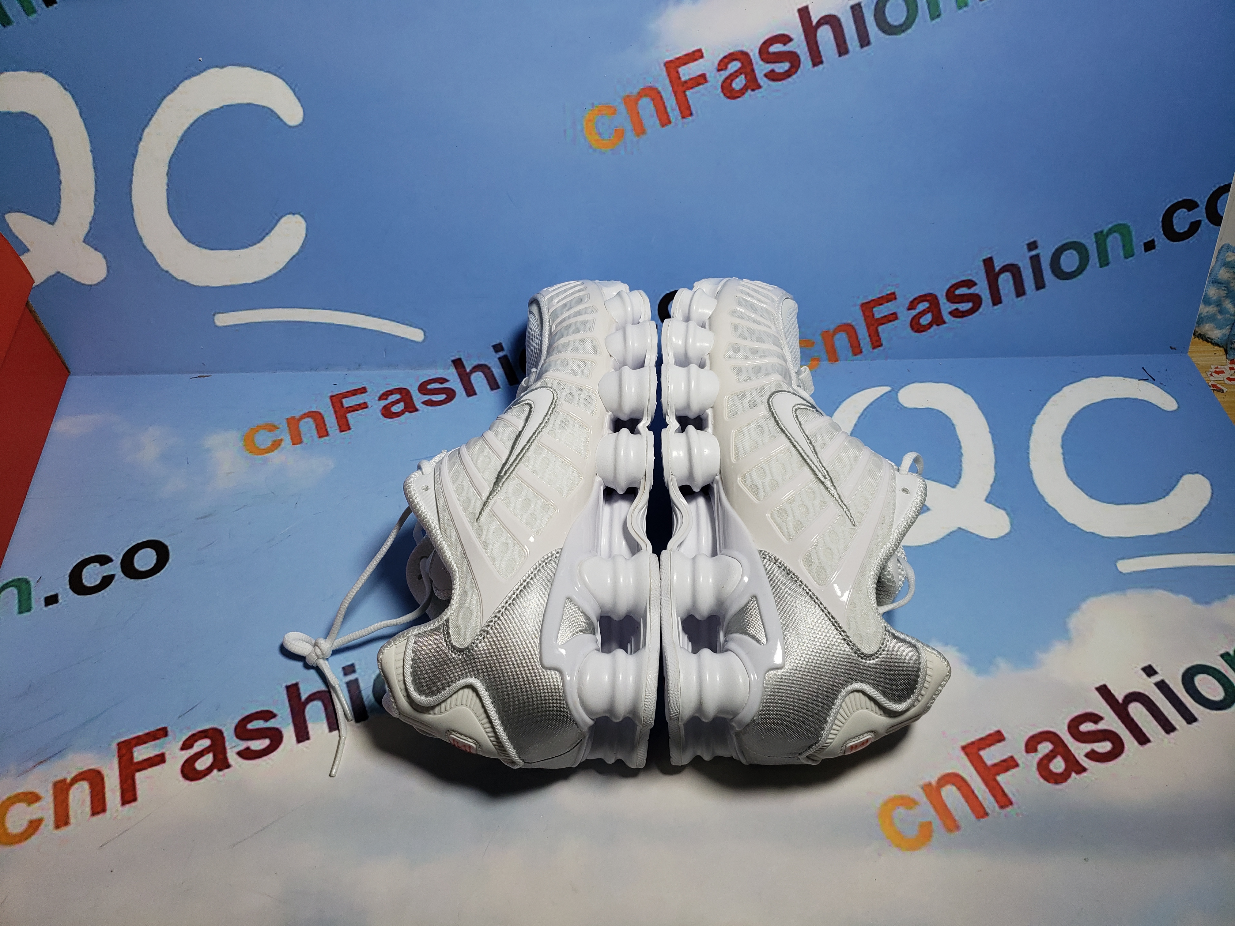 OG Shox TL White Metallic Silver (W)  AR3566-100