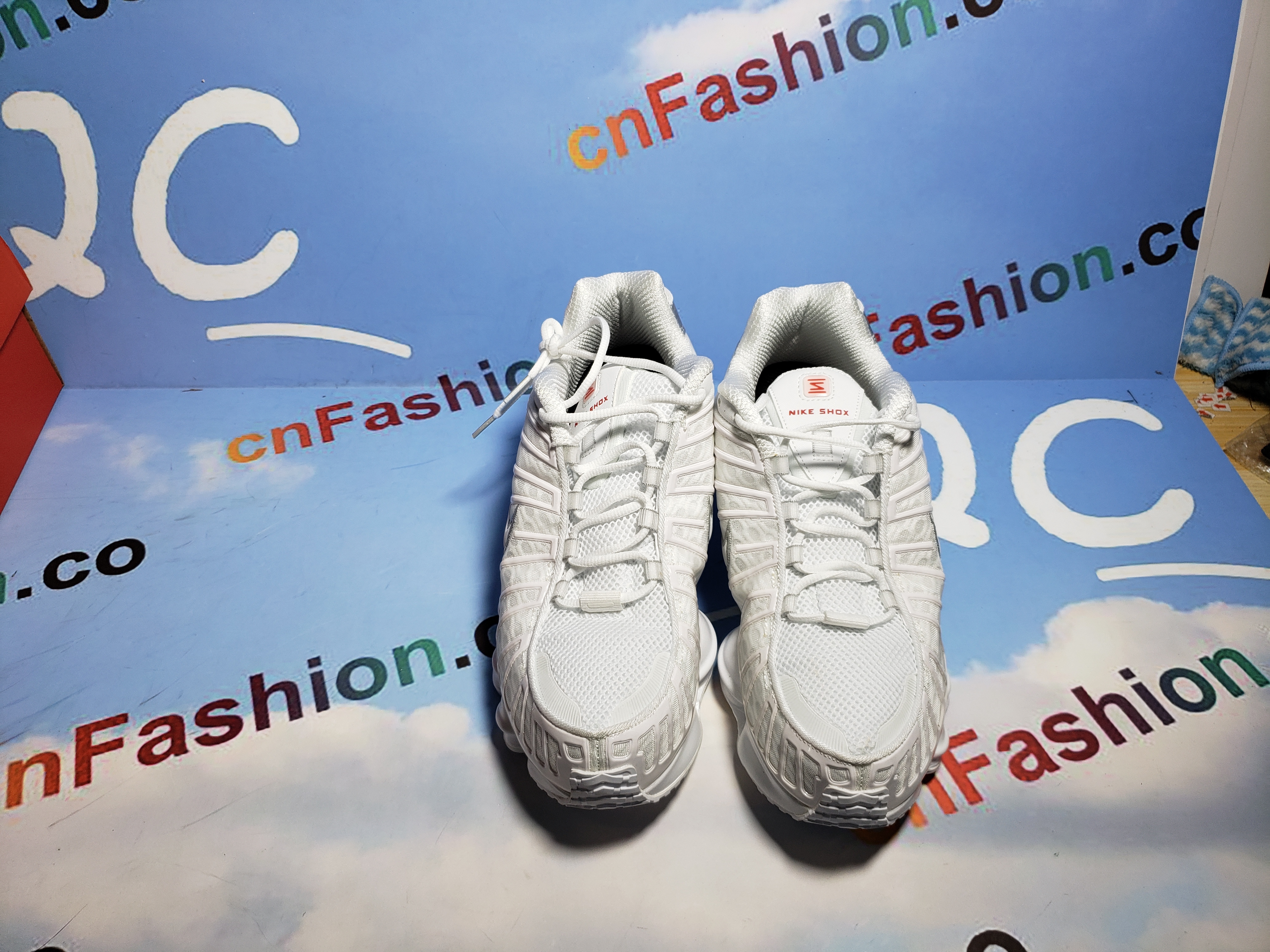 OG Shox TL White Metallic Silver (W)  AR3566-100