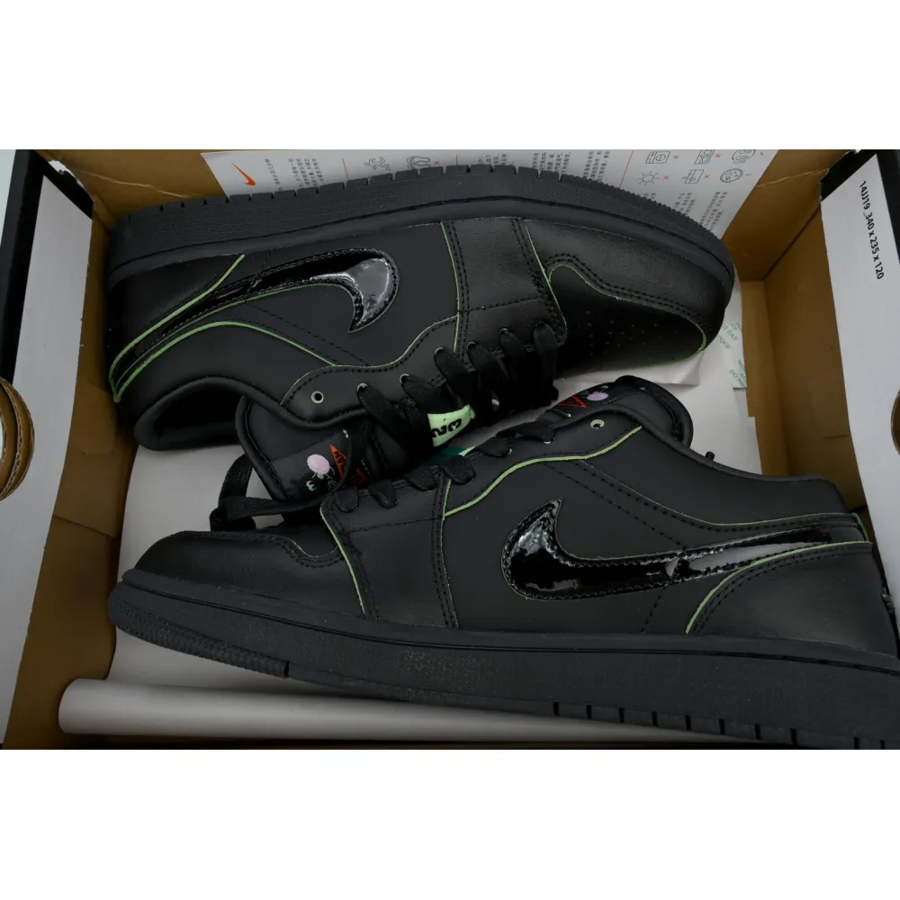 Air Jordan 1 Low SE Black Cat Mascot HM3690-001 