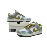 PKGoden Alexis Sablone x Dunk Low SB Chameleon HJ3386-300 