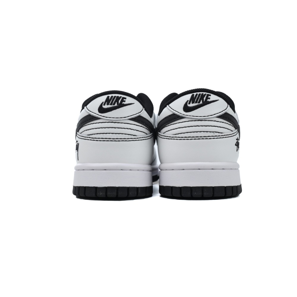 OG Dunk Low FC1688-137