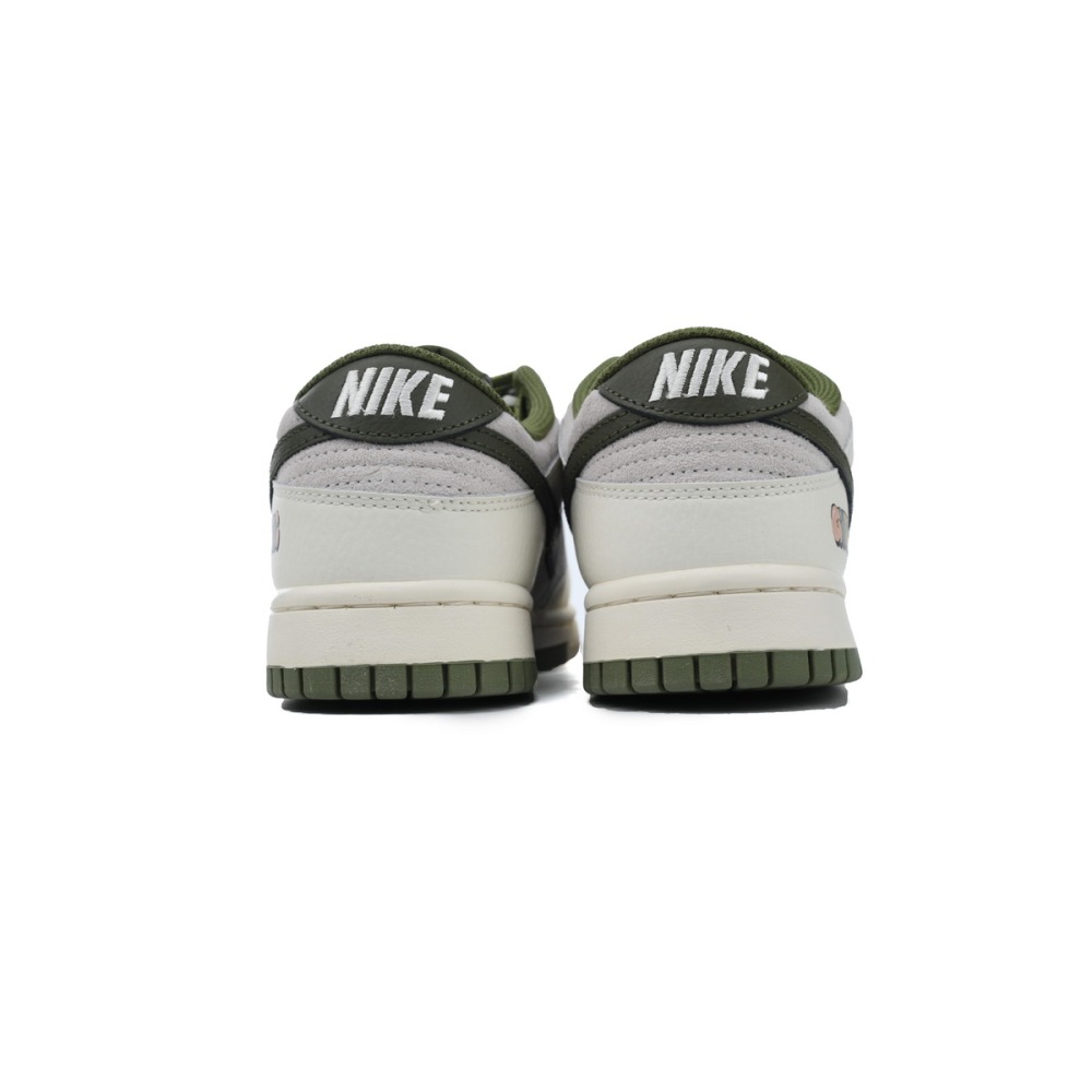 OG Dunk Low KK1888-002