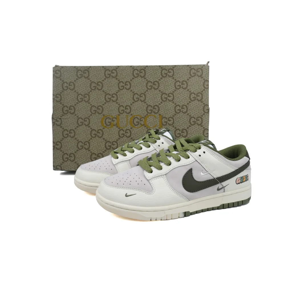 GET Dunk Low KK1888-002
