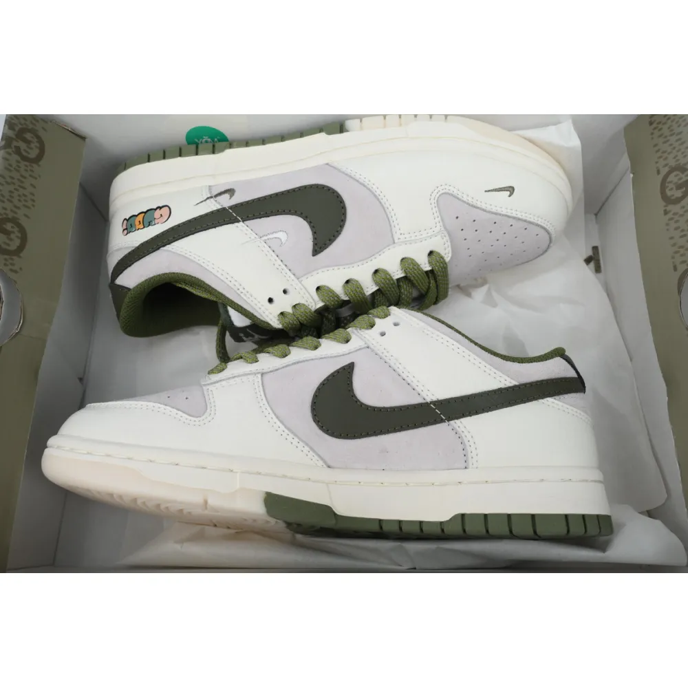 GET Dunk Low KK1888-002