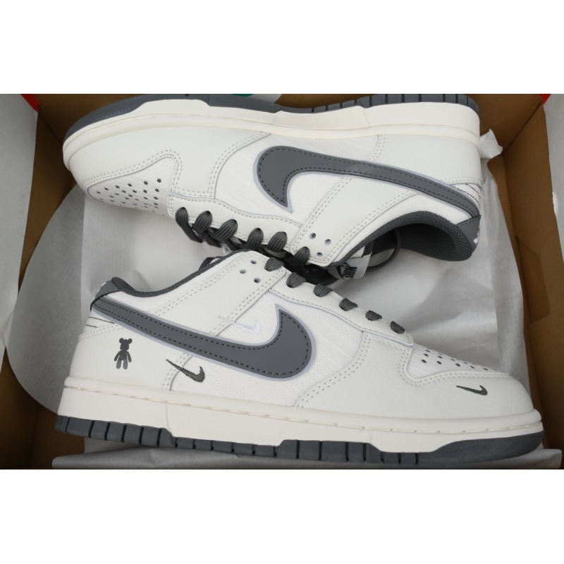 Dunk Low KK1888-004