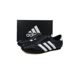 Taekwondo Black White Gum JQ4775