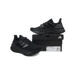 UltraBoost 5 Triple Black ID8812