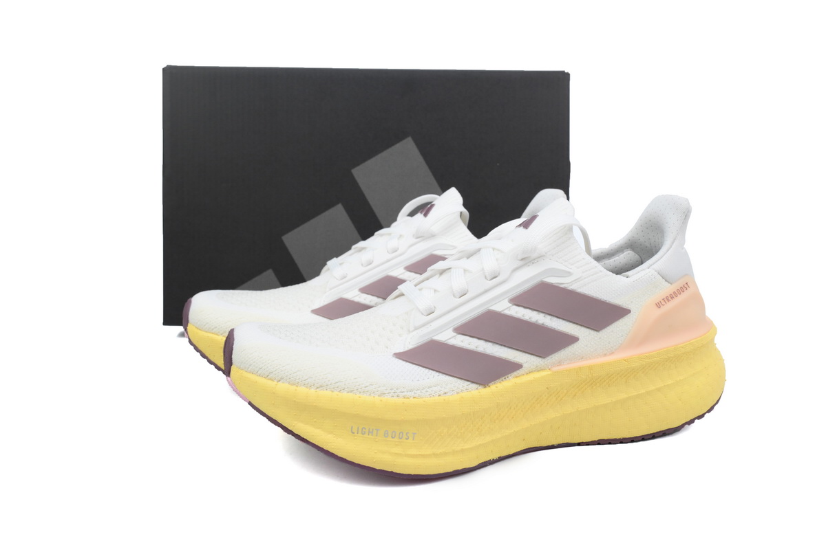 OG Ultraboost 5X White Almost Yellow IH0685